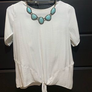 💎🔥💘 A New Day women’s size X-Small white blouse